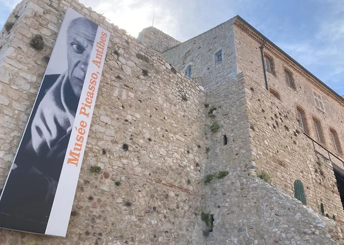 Enjoy * Antibes